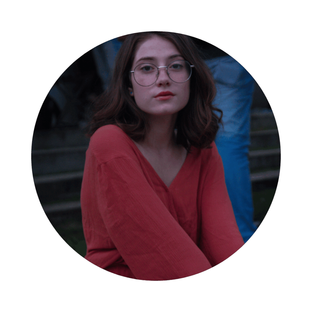 Stephanie Turner RENDOW Cordless Vacuum Cleaner Review